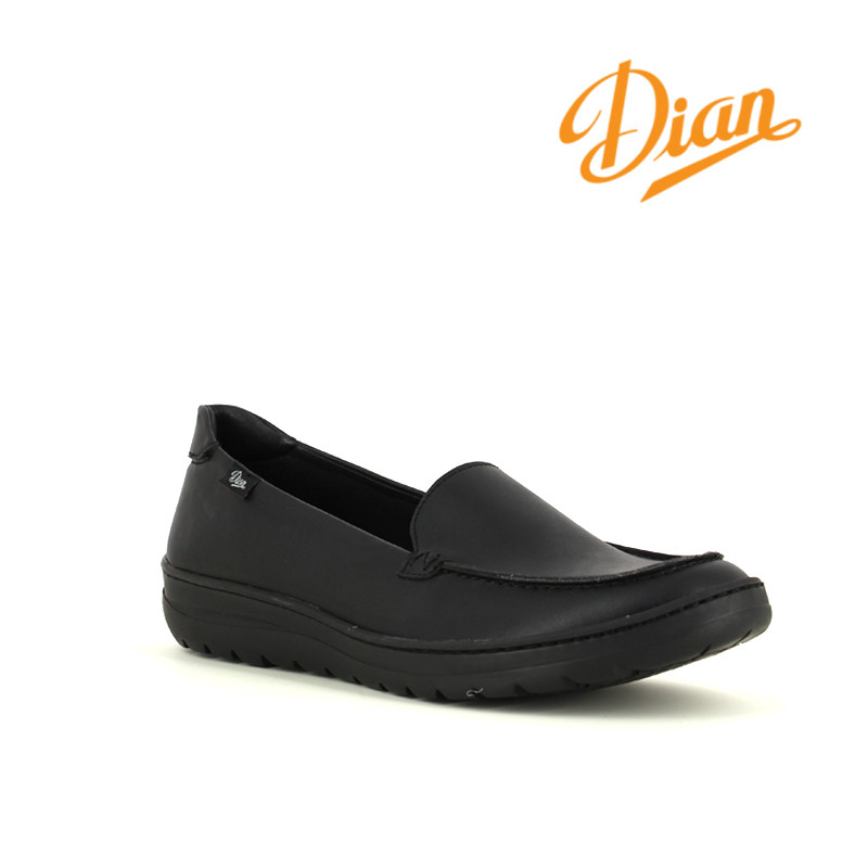 Chaussure de service femme style mocassin 57,50 € HT LISASHOES