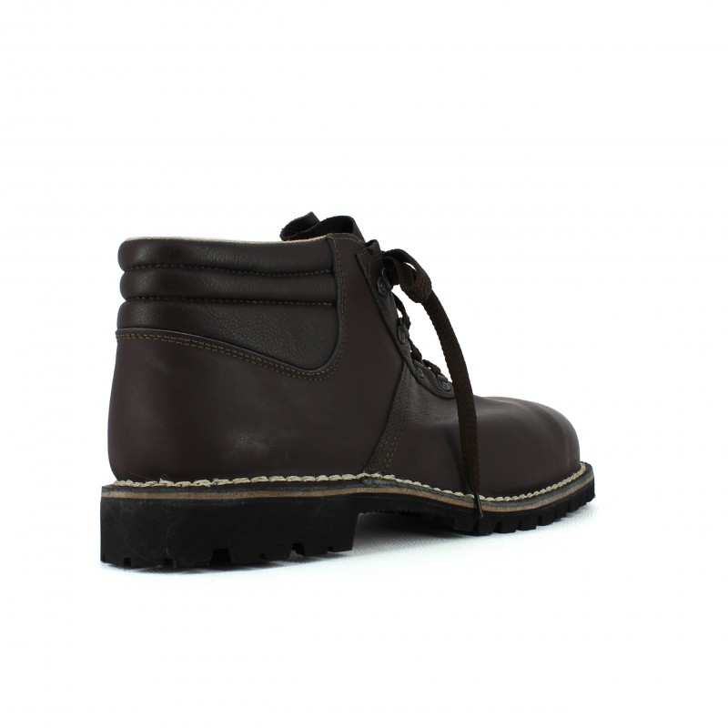 Chaussure de securite en grande pointure Chambery montante S24 en 48 49 50