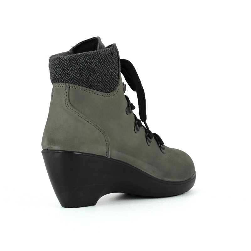chaussure de securite femme a talon compense